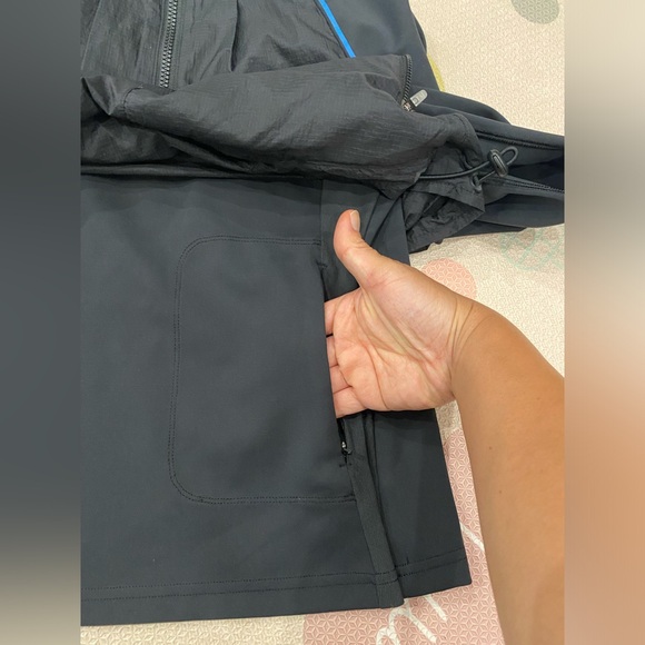 NWT Outdoor Voices black Frostknit hoodie, zipper pockets. Multiple sizes - Picture 6 of 8